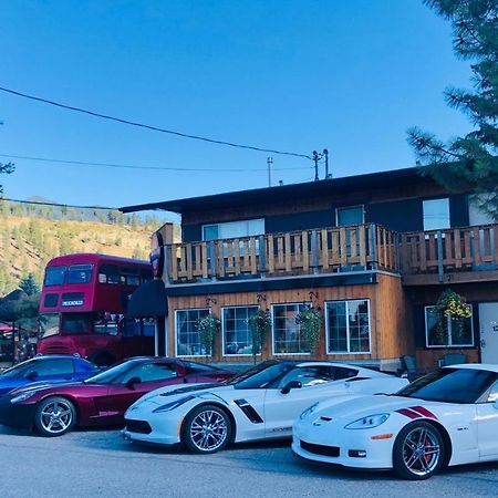 Piccadilly Motel Radium Hot Springs Dış mekan fotoğraf